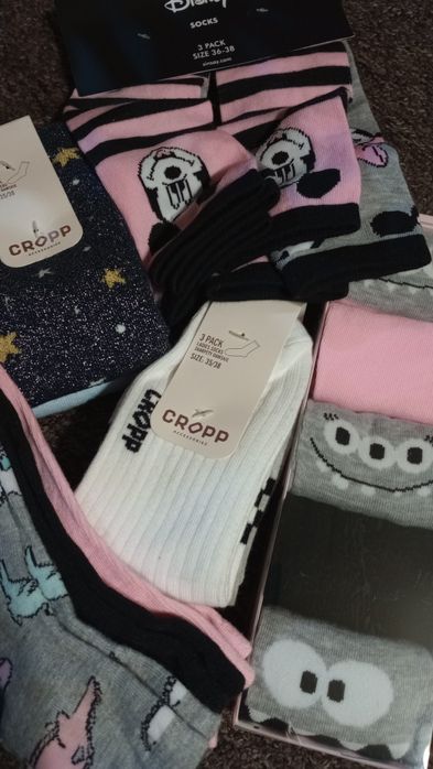 Sprzedam skarpetki Cropp oraz Sinsay nowe
