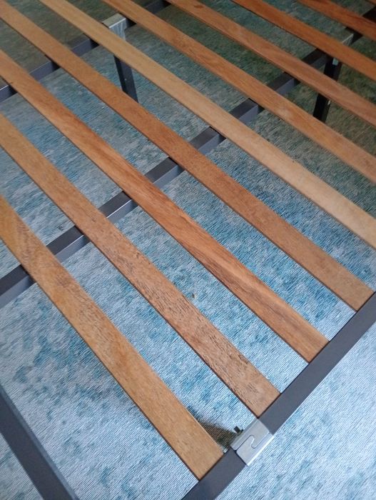 Estrado para colchão de casal