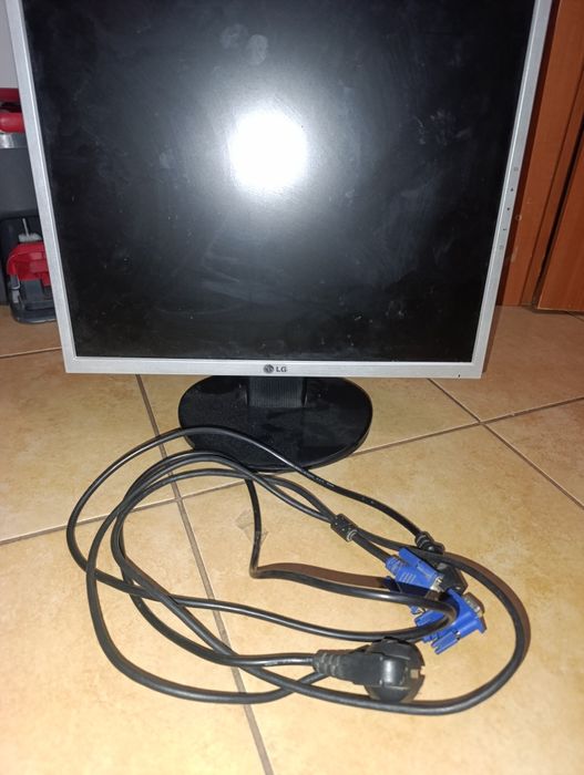 Monitor LG L1953TR-SF 4:3