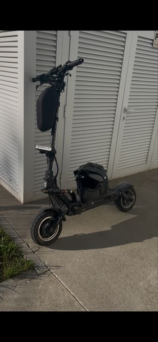 Dualtron    victor
