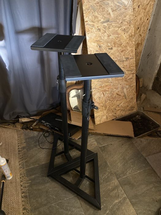 Suportes monitore de estudio gear4music