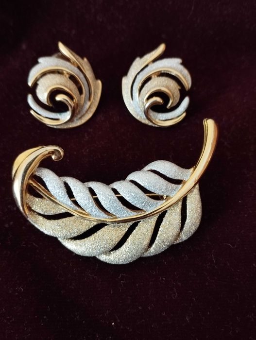 Набір прикрас вінтажний, брошь і сережки Dolphin Ore