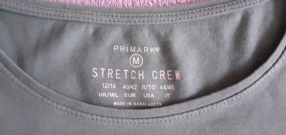T-shirt męski z krótkim rękawem rozmiar M.