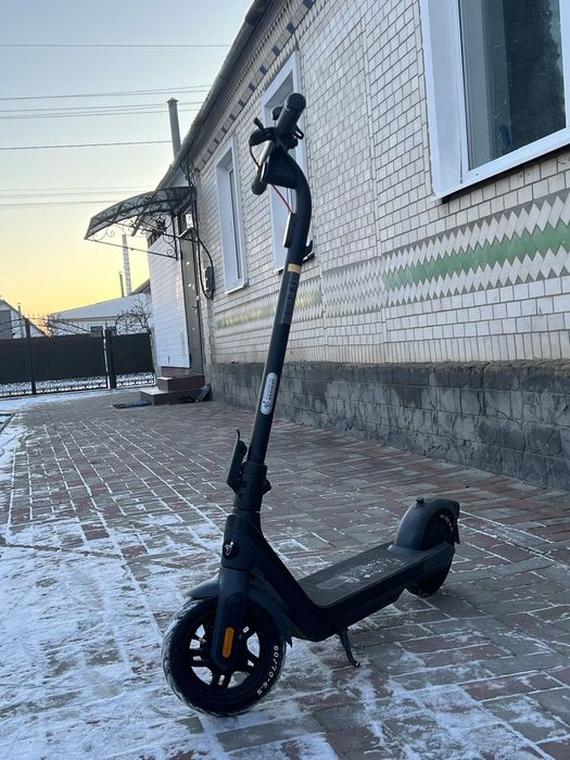 Електро самокат ninebot e2 pro