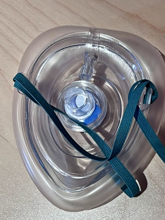 Mascara de reanimacao boca a boca