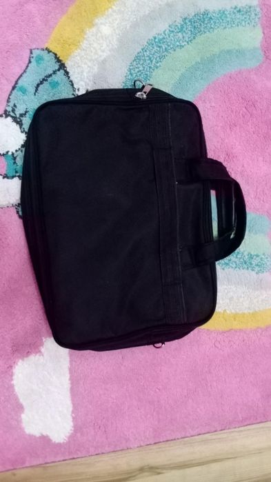 Torba na laptop czarna