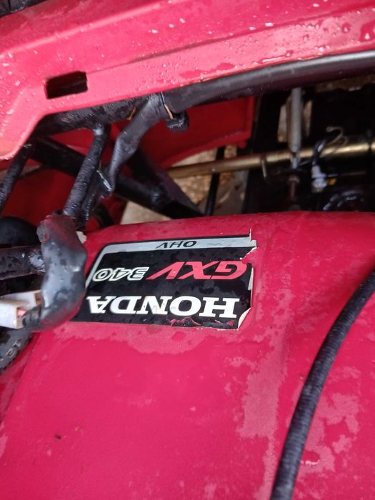 Trator Corta Relva com cesto Honda