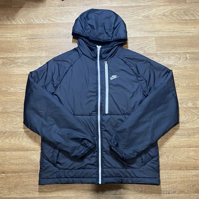 Куртка Nike storm fit