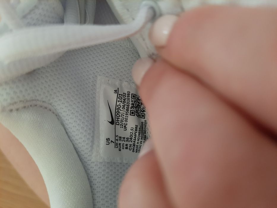 Оригінальні жіночі кросівки Nike Court Zoom Pro Dh0990-101