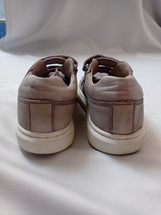 Skórzane buty Lasocki 29