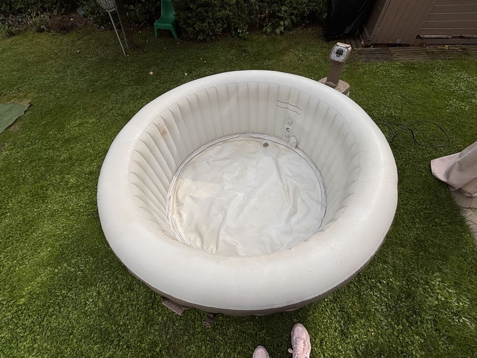 Jacuzzi + aksesoria lampka i pulka Pure Spa Intex SSP-H-20-1C