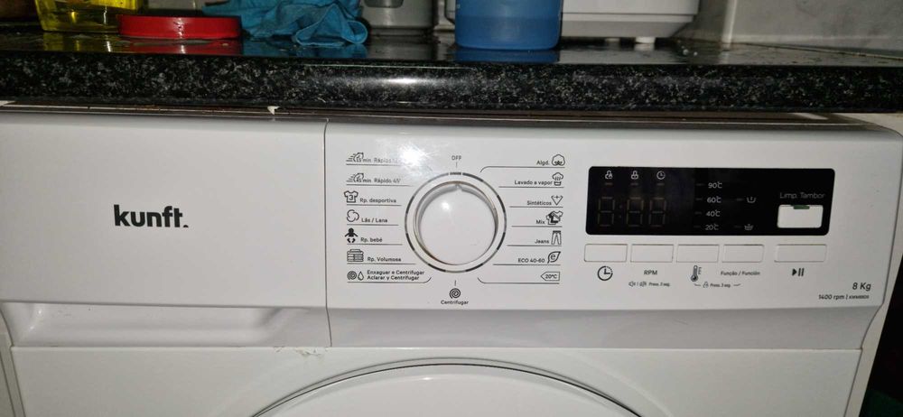 Frigorífico < 3 anos + Máquina de Lavar c/ Garantia 2026