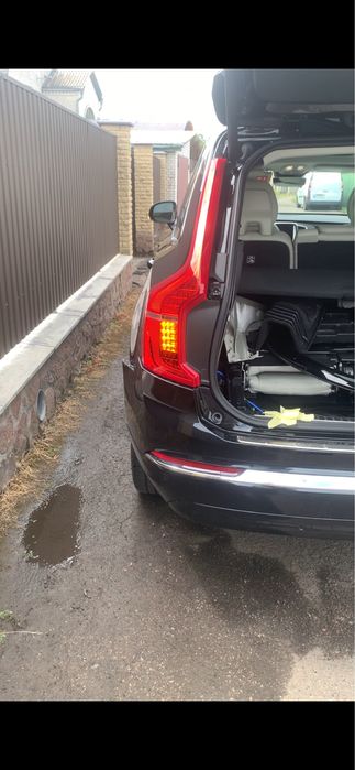 Volvo XC 60, XC 90 переробка ліхтарів, жовті повороти
