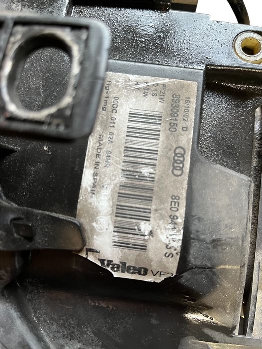 Faro izquierdo xenón Audi A4 b6