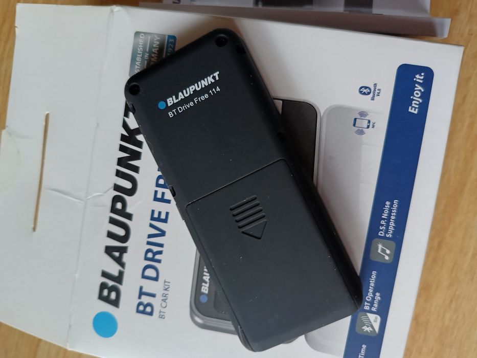 Zestaw głośnomówiący