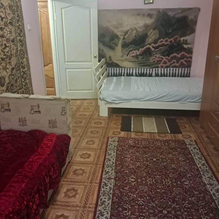 Гарна однокімнатна квартира в Херсоні . Вікна на Миколаїв .