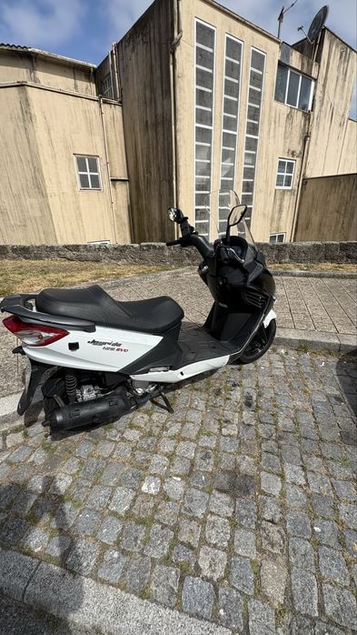Moto JOYRIDE 125