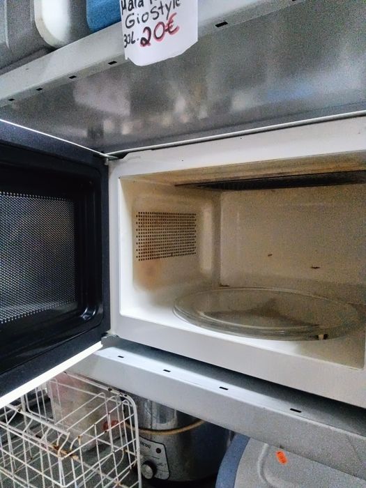 Microondas com grill