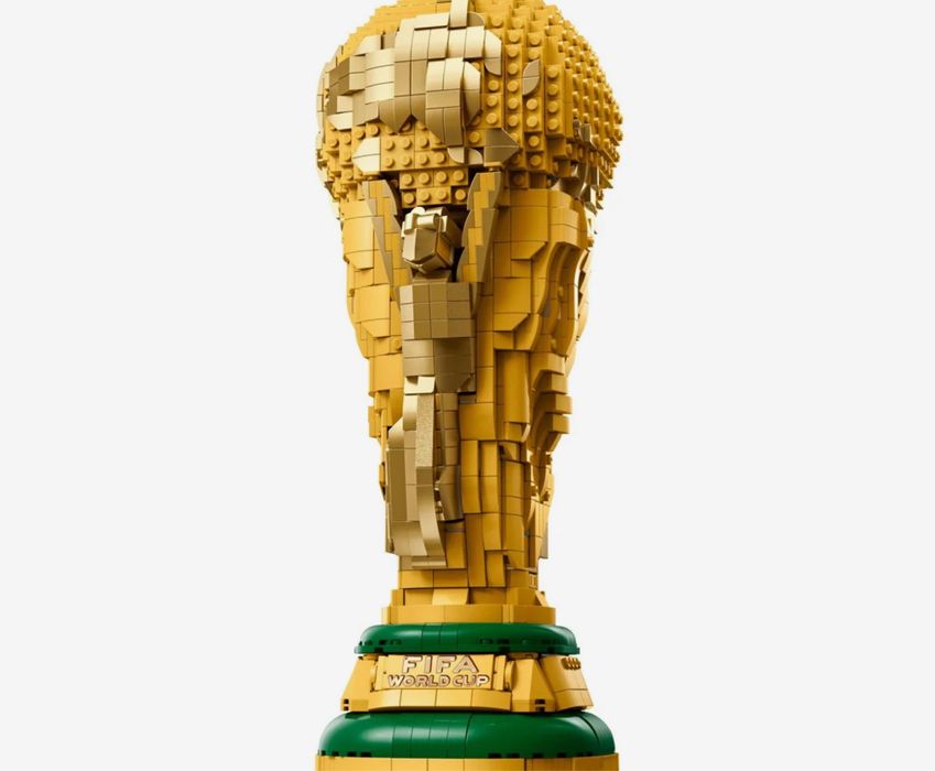 LEGO EDITIONS  43020 Офіційний трофей чемпіонату світу з футболу FIFA (43020)