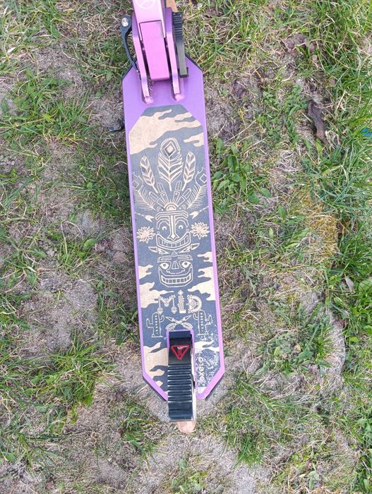 Hulajnoga Oxelo Mid 9 z Decathlonu