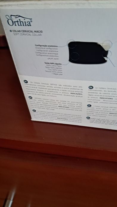 Colar cervical com velcro, novo