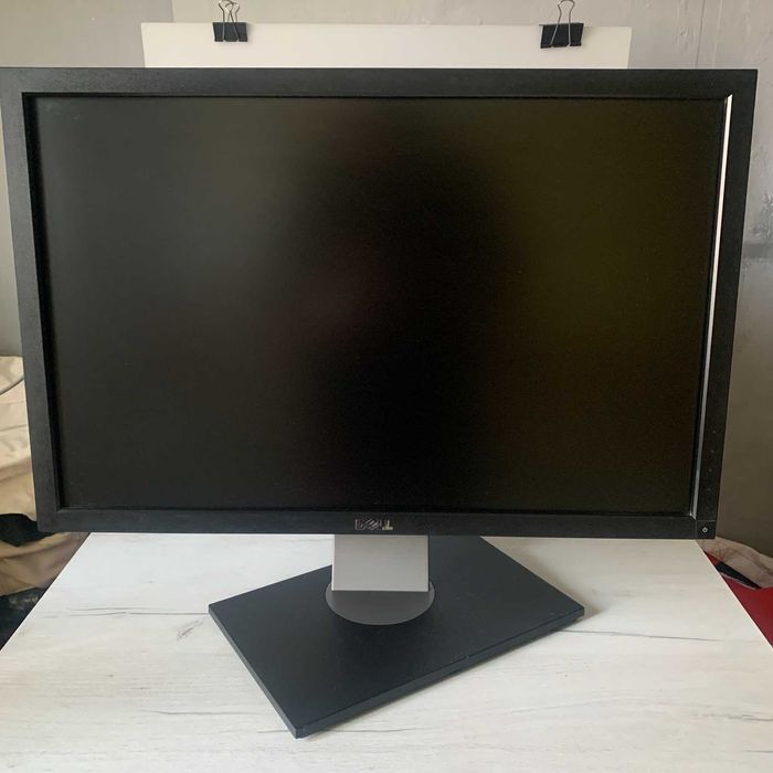 Монитор Dell U2410f
