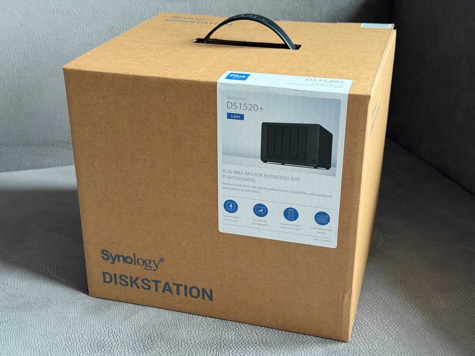 serwer NAS SYNOLOGY DS1520+ 20gb RAM 5 bay [backup, docker, cctv]