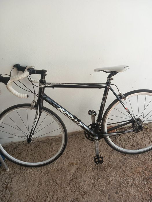 Bicicleta scott como nova