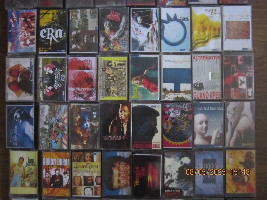 аудіокасети з записом гурту Nirvana