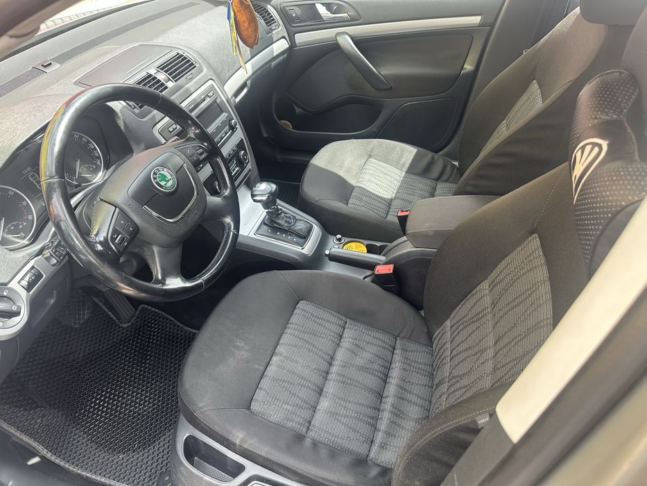 Skoda Octavia 2011 VIN TMBGK61Z1C8011152 фото оголошення 8 з 8