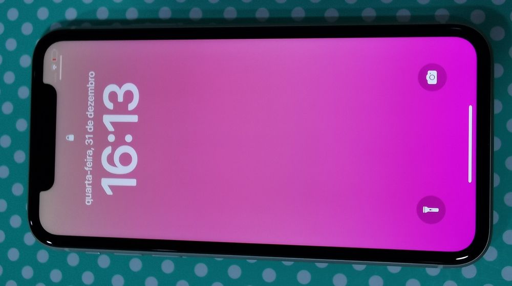 iPhone 11 APPLE (6.1'' - 128 GB - Branco)
Telemóvel novo, não foi usad