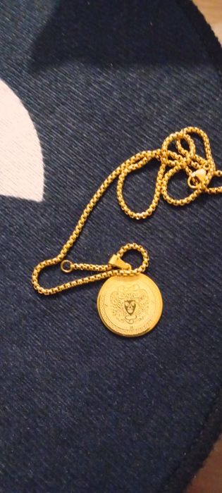 Komplet łańcuszek z wisiorkiem versacze