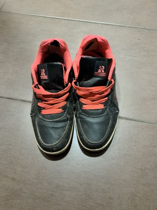 Buty sportowe rozmiar 39 oddam za darmo