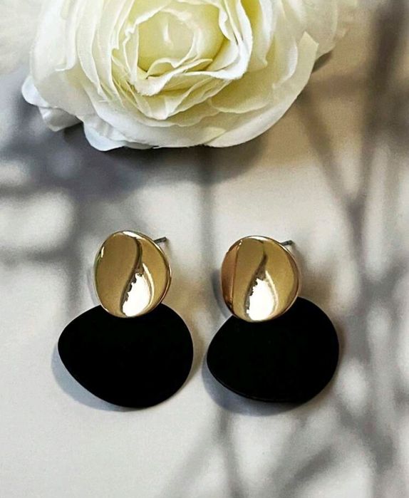 Kolczyki geometryczne koła kółka złoto - czarne eleganckie i słodkie