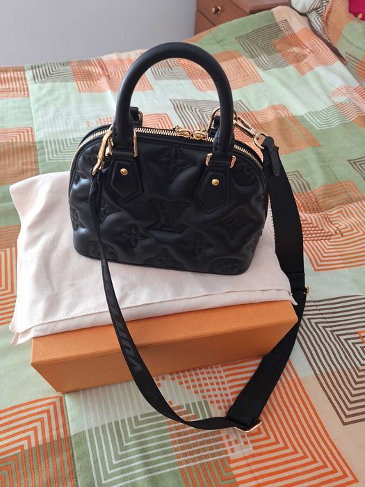 Mala Louis Vuitton Alma 2022