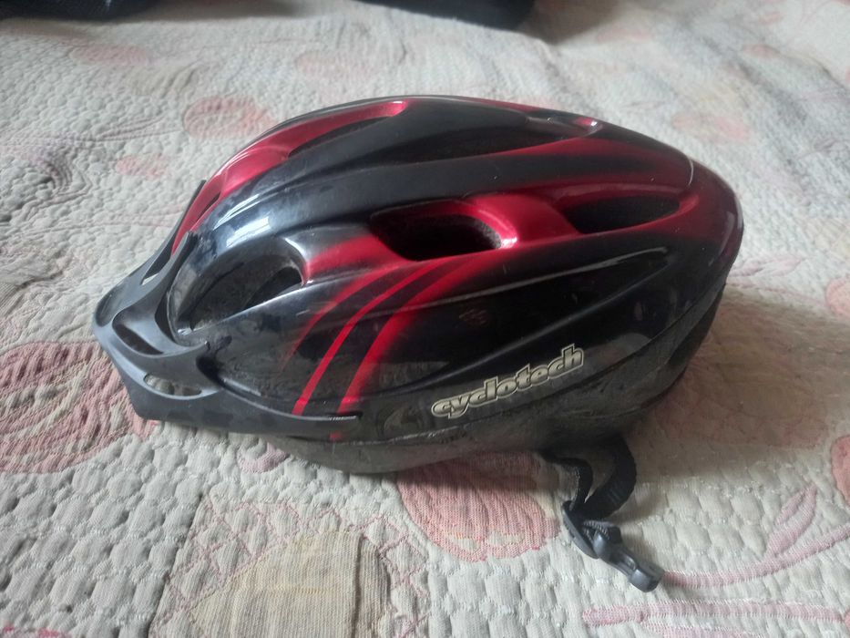 Велошолом  Cyclotech