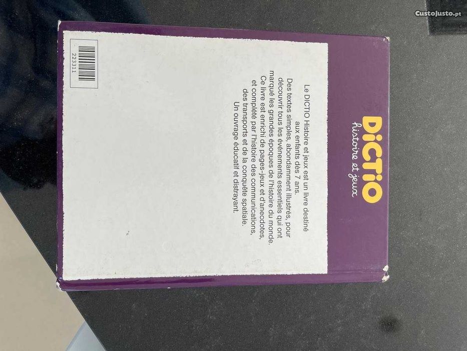 Livro De Dicito De Historia & Jogos Em Francês