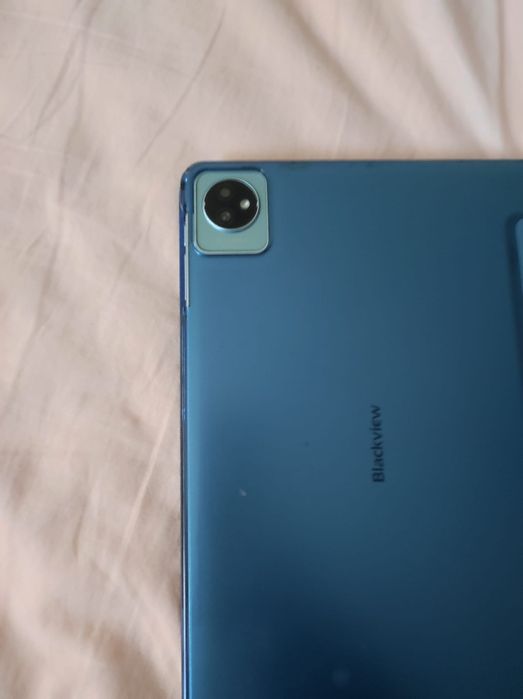 Tablet BlackView Tab 8 com capa e carregador