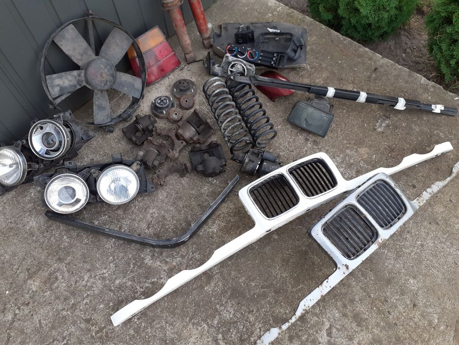 Czesci bmw e34 e36 maska klapa drzwi