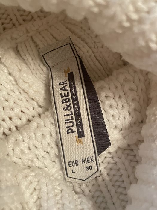 Светр під горло Pull&Bear
