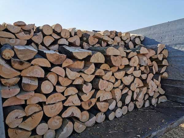 Дрова твердих порід дуб береза акація клен колоті дрова з доставкою