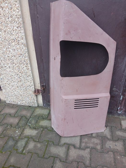JELCZ Narożnik obrzeże kabiny prawe