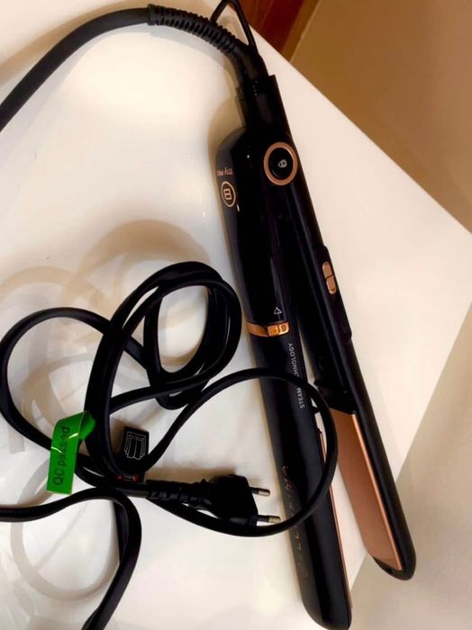 Prancha a vapor para cabelo