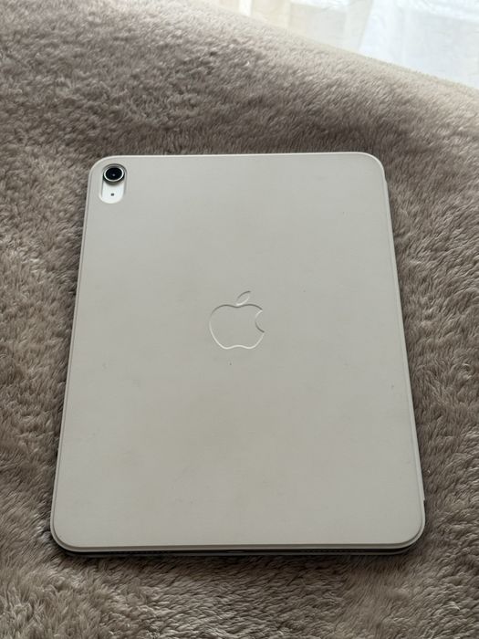 Ipad com capa da Apple original