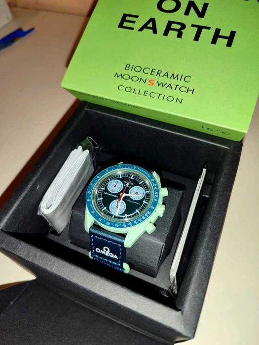 Omega x Swatch Bioceramic Earth - SO33G100 Durable Plant-Based