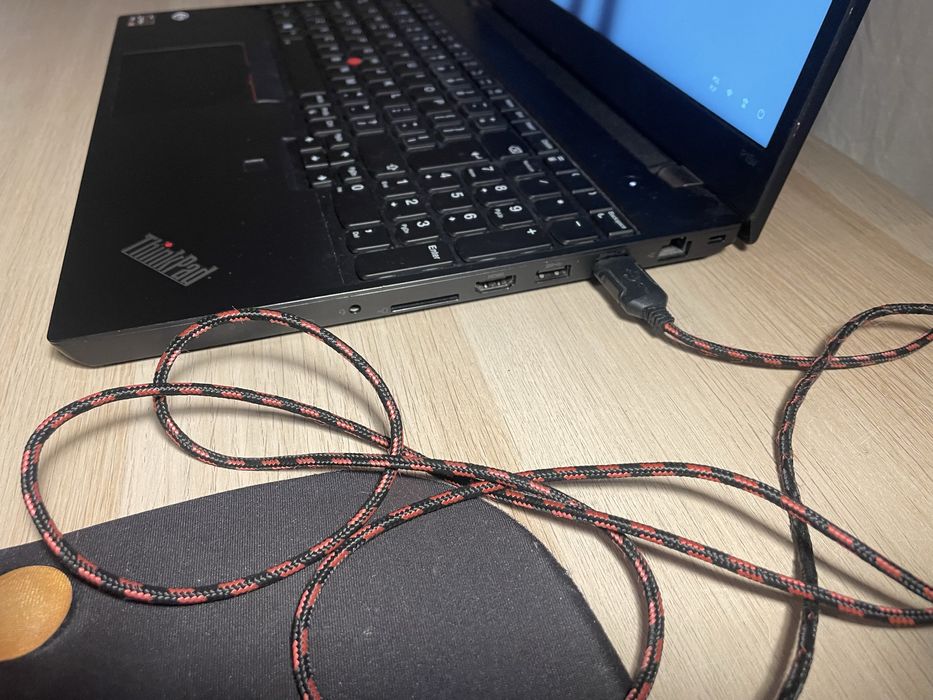 Laptop Lenovo ThinkPad P15v G3 Ryzen 5 PRO 6650H 32 512 T600 FHD IPS