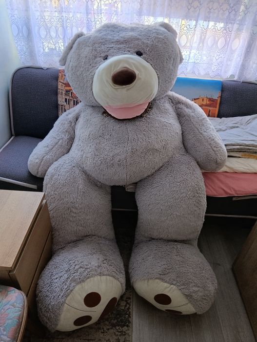 Duży miś gigant przytulanka z kokardą 160 cm