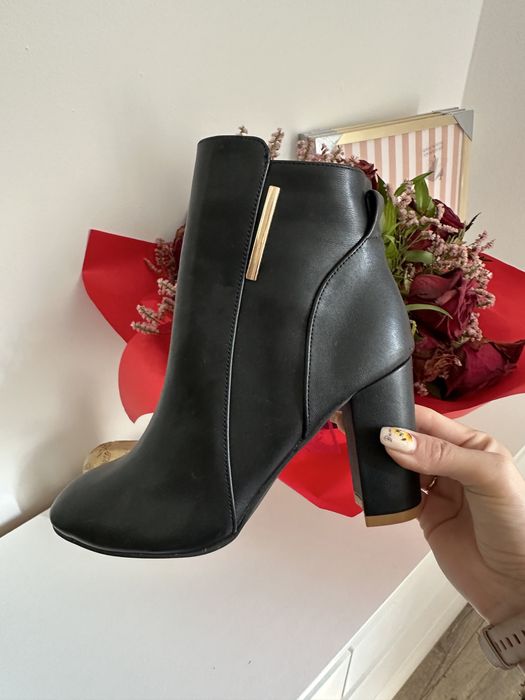Nowe buty botki na slupku czarne ccc zima obcasy 37 stabilne