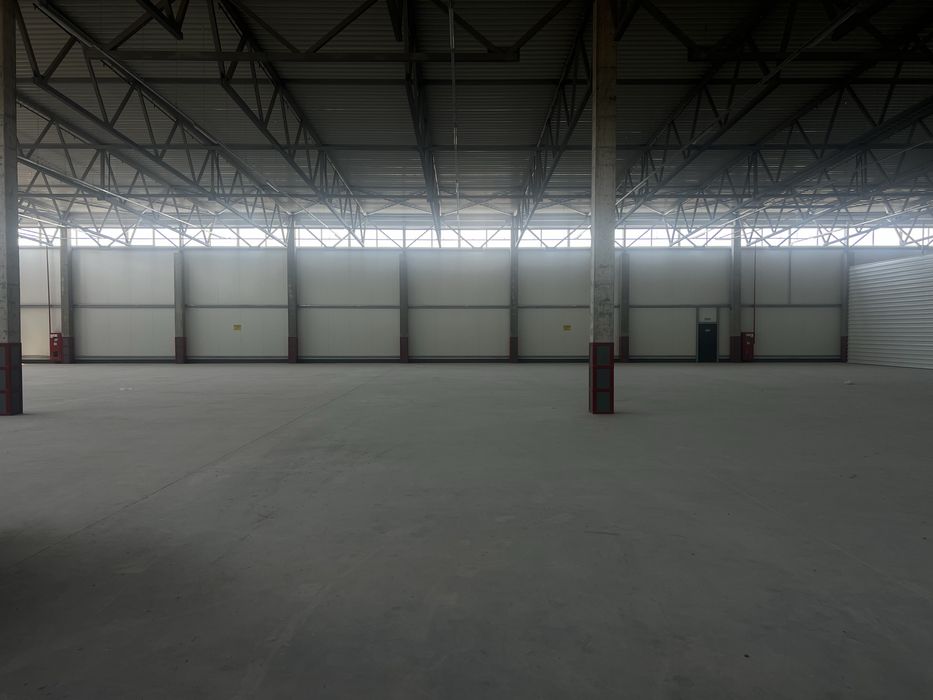 Оренда складу класу А на Небесної сотні. 1500кв.м.