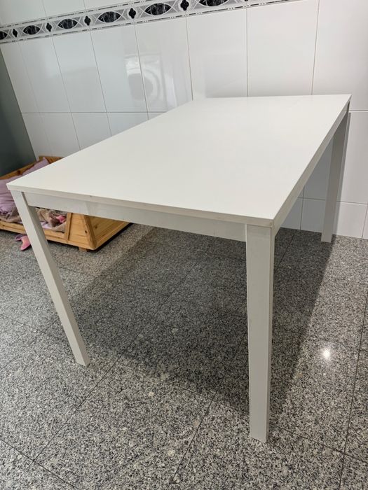 Mesa extensivel IKEA